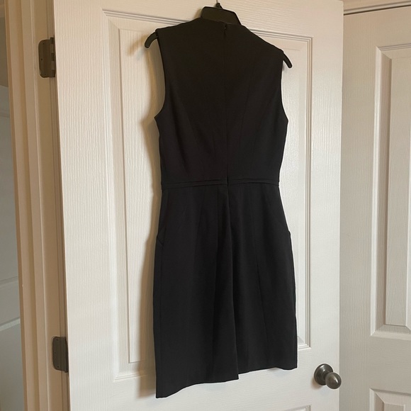 Max and Cleo Black Sleeveless Dress with Pockets - Picture 10 of 11